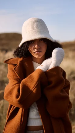 Barts Matale Hat cream Clearance